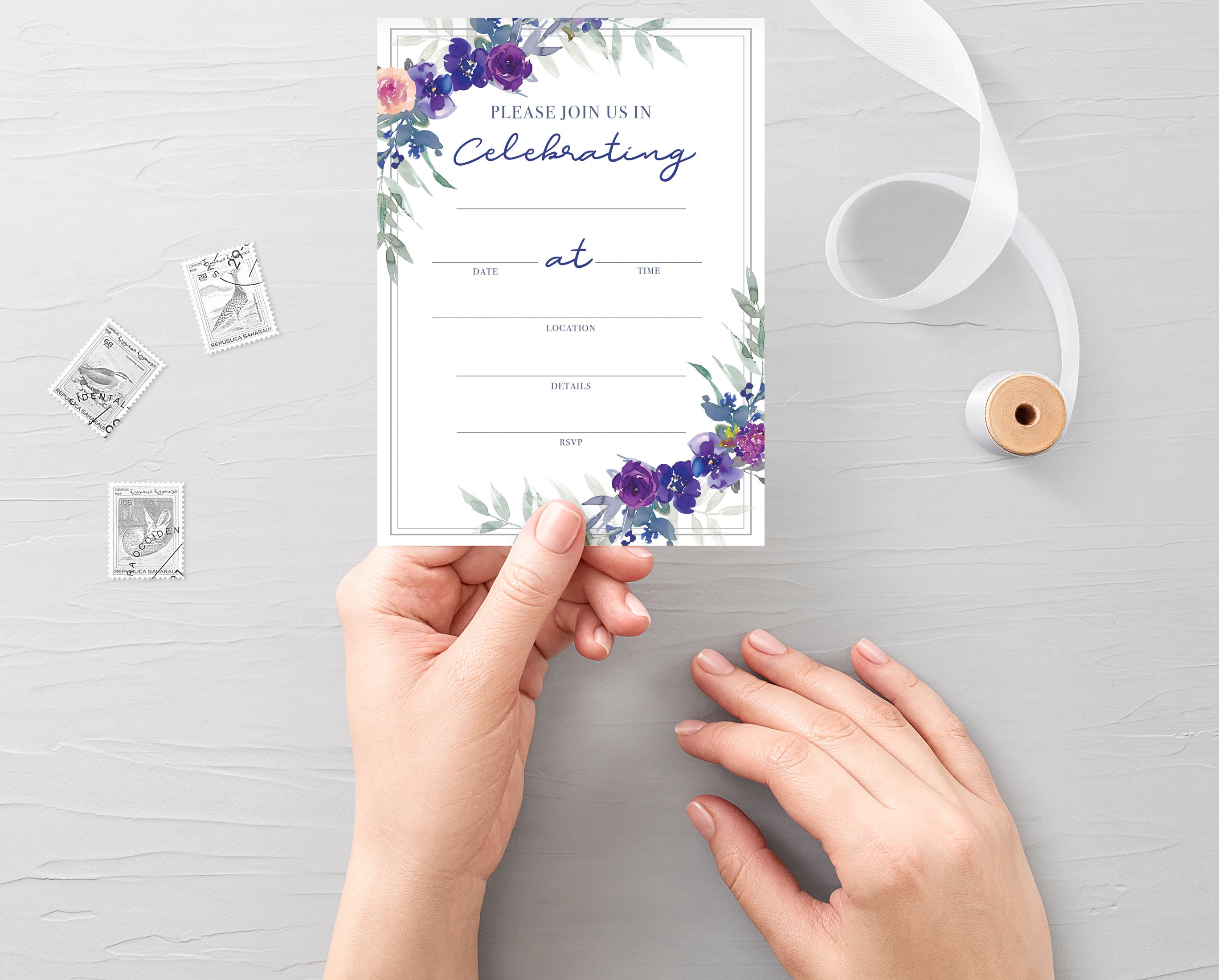 Purple Floral Bridal, Wedding Invitations w/Envelopes (25 Count)